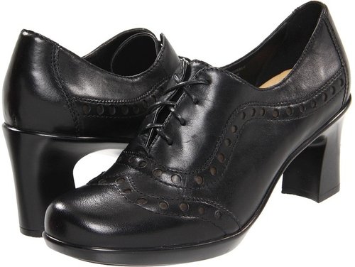Earth - Periwinkle (Black) - Footwear