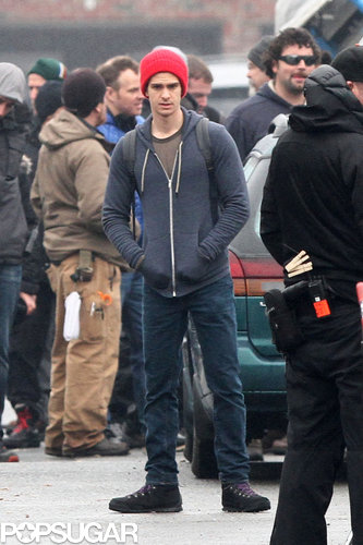 Emma Stone and Andrew Garfield Break for Breakfast in NYC Emma Stone and Andrew Garfield Break for Breakfast in NYC