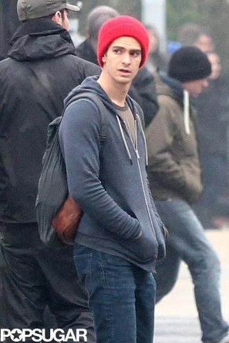 Emma Stone and Andrew Garfield Break for Breakfast in NYC Emma Stone and Andrew Garfield Break for Breakfast in NYC