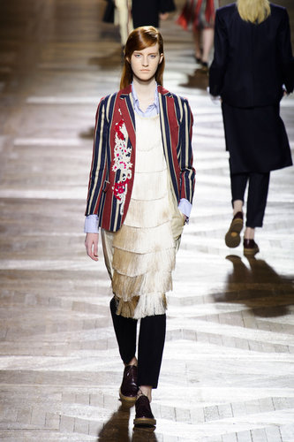 Dries Van Noten Fall 2013
Dries Van Noten Fall 2013