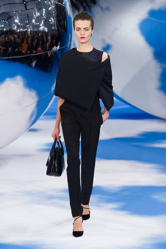 Christian Dior Fall 2013
Christian Dior Fall 2013