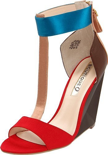 Boutique 9 Women's Linya Wedge Sandal