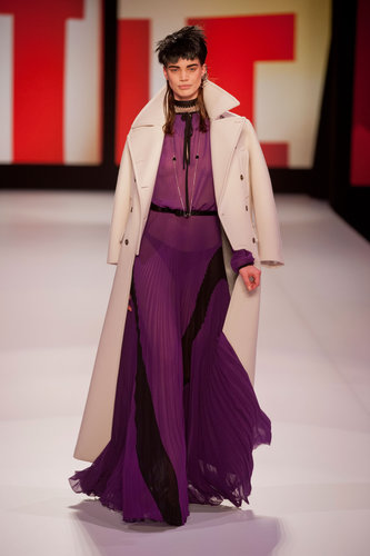 Jean Paul Gaultier Fall 2013
Jean Paul Gaultier Fall 2013