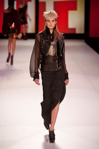 Jean Paul Gaultier Fall 2013
Jean Paul Gaultier Fall 2013