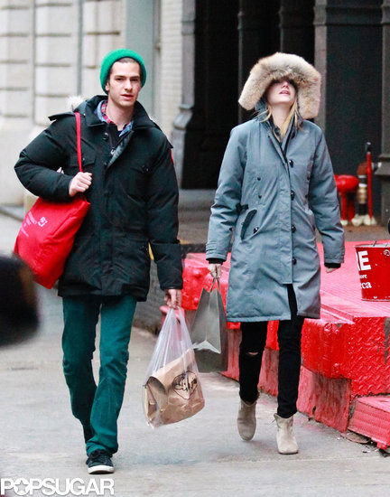 Andrew Garfield and Emma Stone walked in NYC on Sunday.
Andrew Garfield and Emma Stone walked in NYC on Sunday.