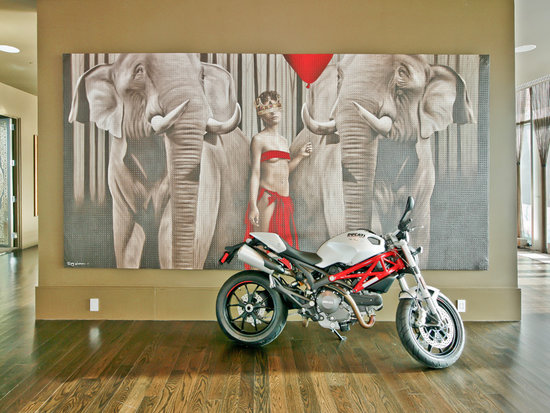 Do you think that the Ducati is included in the sell price? Here's to hoping.
Source: Sotheby's
Do you think that the Ducati is included in the sell price? Here's to hoping.
Source: Sotheby's