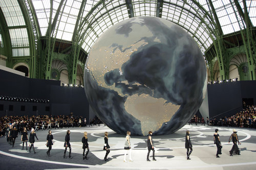 Chanel Fall 2013
Chanel Fall 2013