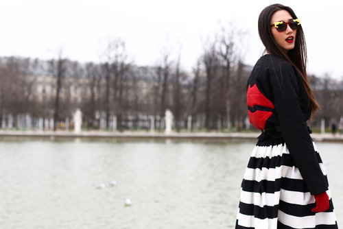 Paris Paris