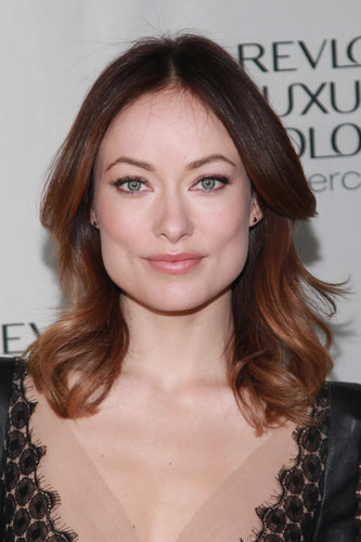 Olivia started out 2013 donning chocolate-hued strands that were highlighted in rich caramel tones.
Olivia started out 2013 donning chocolate-hued strands that were highlighted in rich caramel tones.