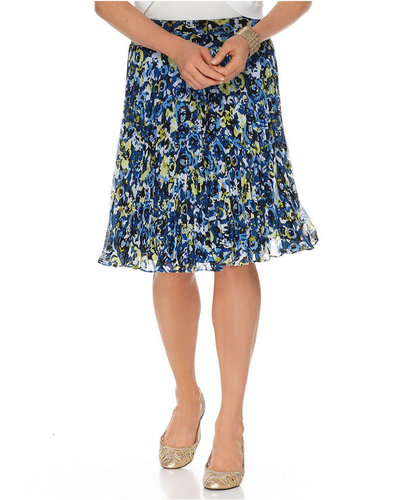 January Jones Look for Less
