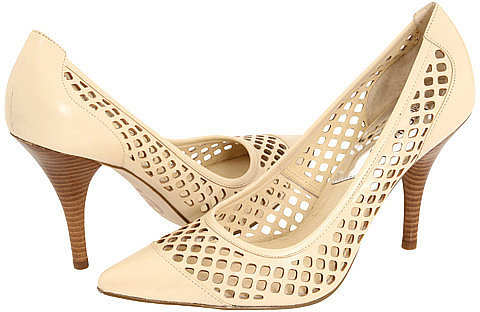 MICHAEL Michael Kors - Colette Pump