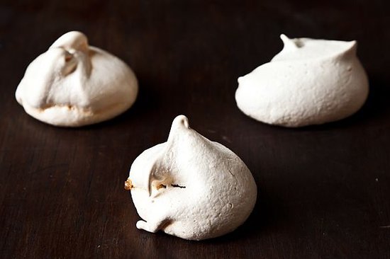 Chewy Chocolate Meringues Chewy Chocolate Meringues