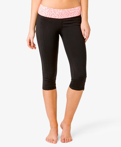FOREVER 21 Ditsy Triangle Workout Capris