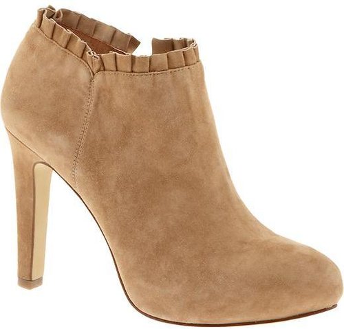 Sydney ruffle bootie