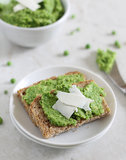 Minty Pea & Avocado Spread