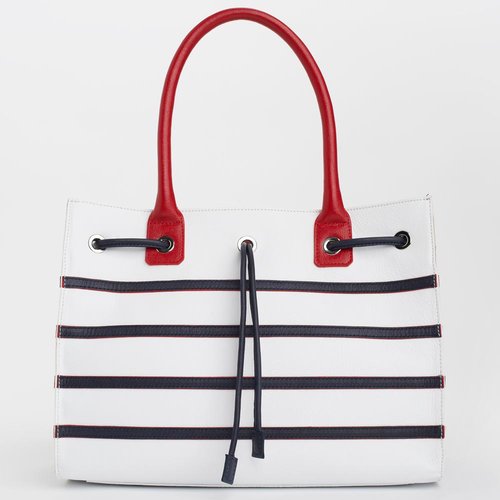 Tommy Hilfiger
Tommy Hilfiger