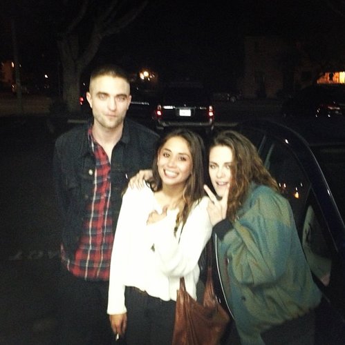 Robert Pattinson and Kristen Stewart reunited for a night out in LA, where a fan snapped a photo.
Source: Instagram user laura_austin
Robert Pattinson and Kristen Stewart reunited for a night out in LA, where a fan snapped a photo.
Source: Instagram user laura_austin