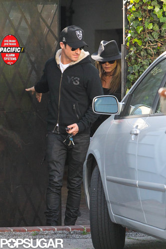 Jennifer Aniston and Justin Theroux Nest Ahead of Rumored Wedding Jennifer Aniston and Justin Theroux Nest Ahead of Rumored Wedding