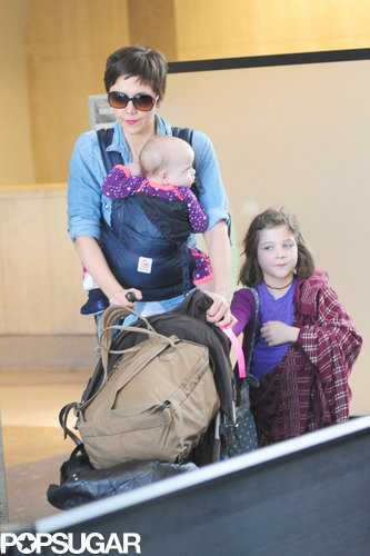 Maggie Gyllenhaal Lands in LA With Her Daughters and a New Pixie Cut Maggie Gyllenhaal Lands in LA With Her Daughters and a New Pixie Cut