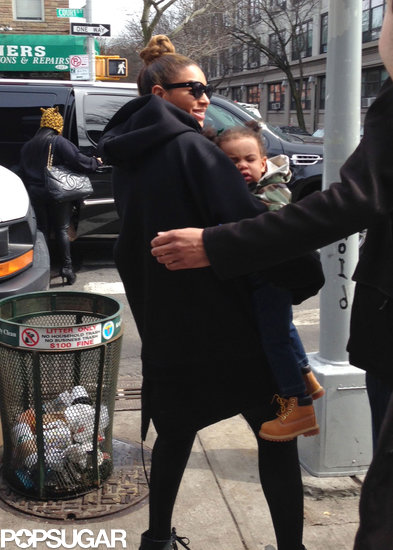 Beyoncé Knowles carried Blue in Brooklyn.
Source: Splash News Online/ Richgirlonabudget.com Beyoncé Knowles carried Blue in Brooklyn.
Source: Splash News Online/ Richgirlonabudget.com