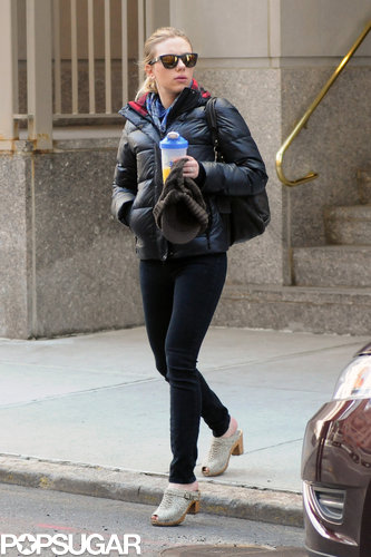 Scarlett Johansson Takes a Snowy City Stroll With Romain Scarlett Johansson Takes a Snowy City Stroll With Romain