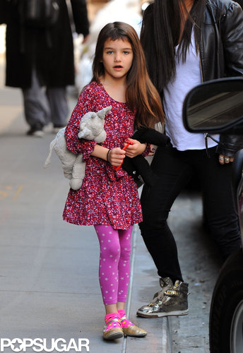 Suri Chops Off Her Bangs as She and Katie Get Back Into City Life Suri Chops Off Her Bangs as She and Katie Get Back Into City Life