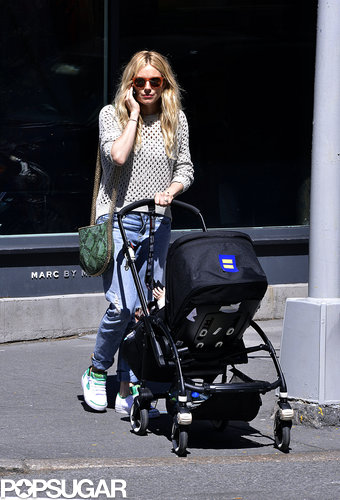 Sienna Miller walked around NYC.
Sienna Miller walked around NYC.