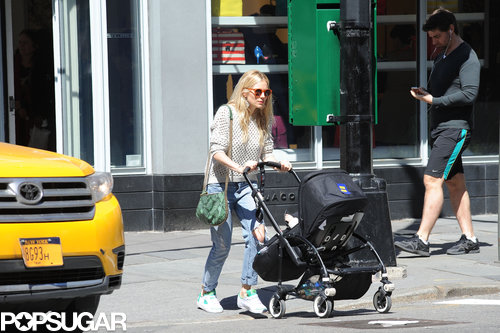 Sienna Miller Shows Support For Gay Marriage During Outing With Marlowe Sienna Miller Shows Support For Gay Marriage During Outing With Marlowe
