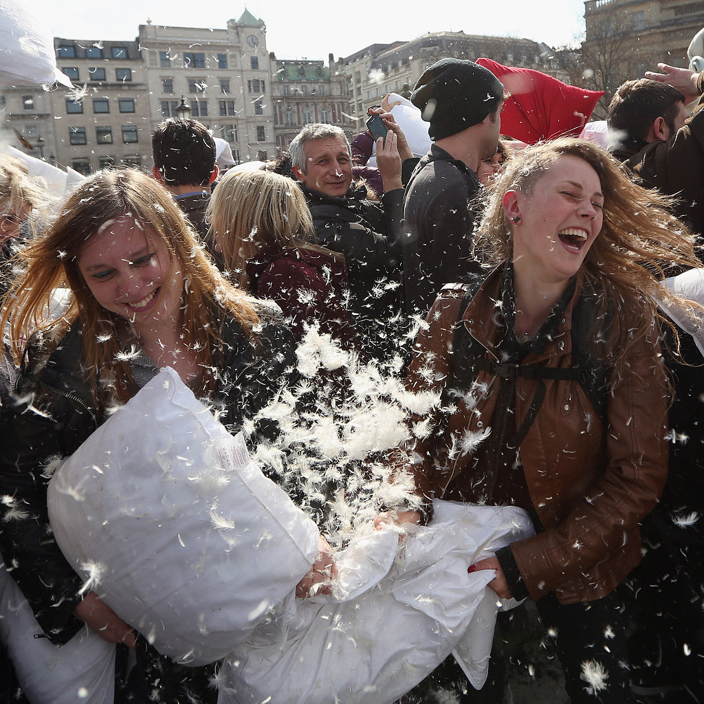 Pillow Fight! Pillow Fight!