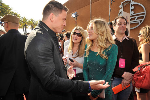 Channing Tatum and Sienna Miller laughed on 2008's red carpet where they were on hand to promote G.I. Joe.
Channing Tatum and Sienna Miller laughed on 2008's red carpet where they were on hand to promote G.I. Joe.