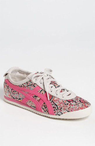 Sneakers Sneakers