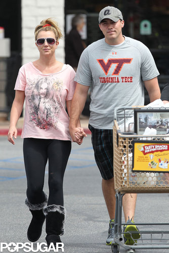 Britney Spears Shows PDA With Her New Guy Britney Spears Shows PDA With Her New Guy