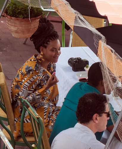 Beyoncé got print happy in a collarless blouse and matching shorts, both by Thakoon Addition, complete with large statement earrings, while grabbing lunch with Jay-Z in Havana, Cuba.
Beyoncé got print happy in a collarless blouse and matching shorts, both by Thakoon Addition, complete with large statement earrings, while grabbing lunch with Jay-Z in Havana, Cuba.