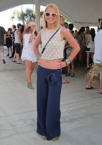 Wide-legged pants were paired with a crop lace top for a sweet throwback ensemble.
Source: Chi Diem Chau
Wide-legged pants were paired with a crop lace top for a sweet throwback ensemble.
Source: Chi Diem Chau