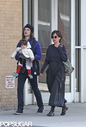 Sienna Miller Shows Love For Marlowe in NYC Sienna Miller Shows Love For Marlowe in NYC