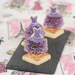 Wedding Cookies, All Dressed in Ruffles