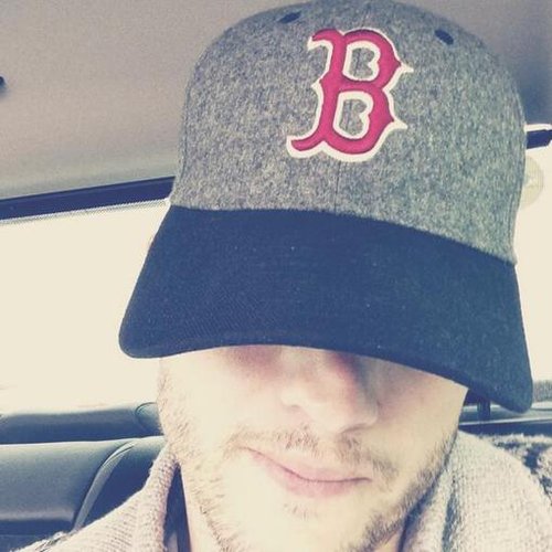 Ashton Kutcher shared his support for the city of Boston by sharing this photo while wearing a Red Sox cap.
Source: Twitter user aplusk
Ashton Kutcher shared his support for the city of Boston by sharing this photo while wearing a Red Sox cap.
Source: Twitter user aplusk