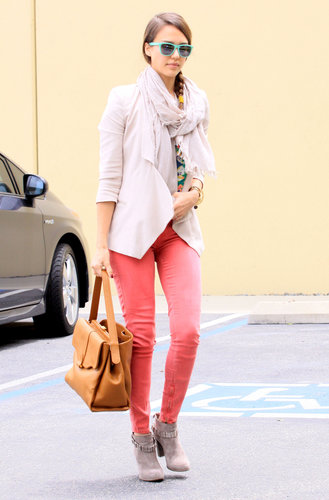 Donning punchy denim, an open French Connection jacket, and embellished suede booties, Jessica Alba created an office-ready look that does double duty as a lunch date look.
Donning punchy denim, an open French Connection jacket, and embellished suede booties, Jessica Alba created an office-ready look that does double duty as a lunch date look.