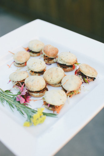 Mini Bánh Mì Mini Bánh Mì