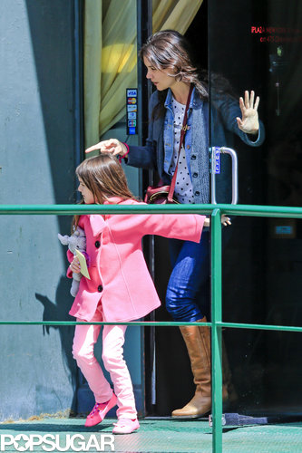 Katie Holmes and Suri Have a Belated Birthday Spa Outing Katie Holmes and Suri Have a Belated Birthday Spa Outing