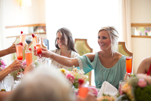 Ladies Who Lunch
Photo by Kimberly Chau via Style Me Pretty
Ladies Who Lunch
Photo by Kimberly Chau via Style Me Pretty