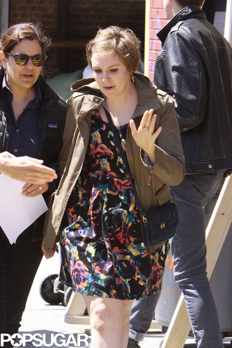 Lena Dunham and Allison Williams Get in Girl Time on Set Lena Dunham and Allison Williams Get in Girl Time on Set