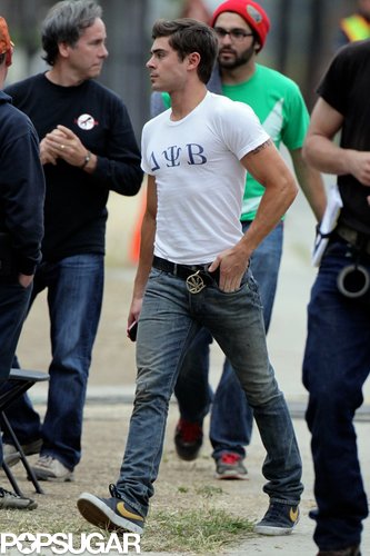 Zac Efron Rocks a Tight T-Shirt and a Tattoo For Townies Zac Efron Rocks a Tight T-Shirt and a Tattoo For Townies