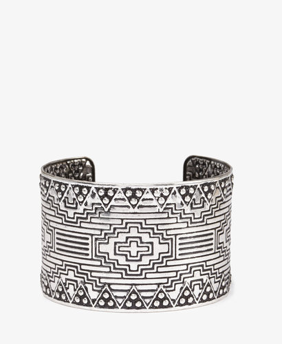 FOREVER 21 Etched Southwestern Cuff