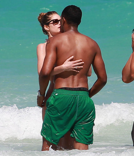 Doutzen Kroes kissed her husband, Sunnery James.
Doutzen Kroes kissed her husband, Sunnery James.