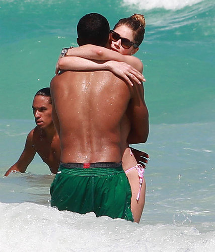 Doutzen Dons a Bikini For a Playful PDA Session With Sunnery Doutzen Dons a Bikini For a Playful PDA Session With Sunnery