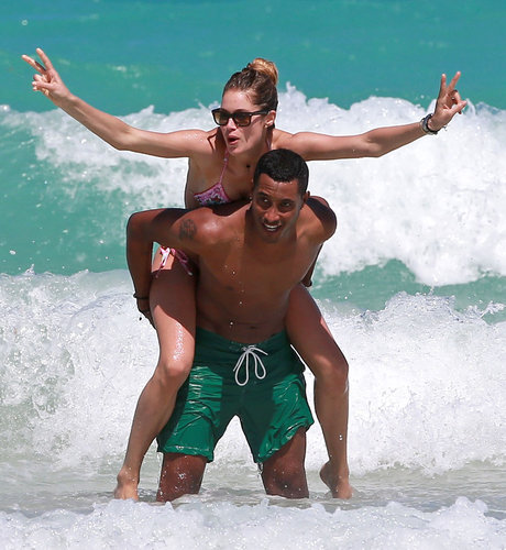 Doutzen Dons a Bikini For a Playful PDA Session With Sunnery Doutzen Dons a Bikini For a Playful PDA Session With Sunnery