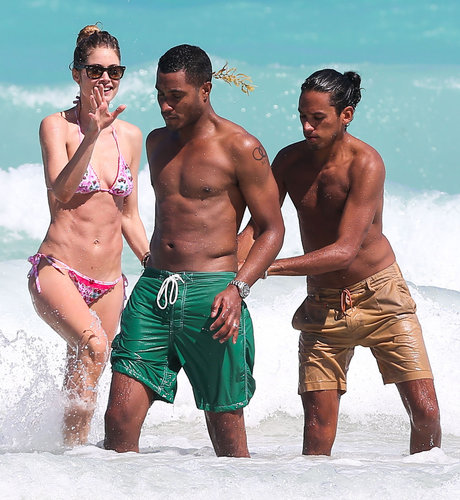 Doutzen Dons a Bikini For a Playful PDA Session With Sunnery Doutzen Dons a Bikini For a Playful PDA Session With Sunnery
