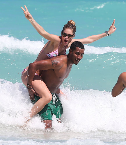 Doutzen Dons a Bikini For a Playful PDA Session With Sunnery Doutzen Dons a Bikini For a Playful PDA Session With Sunnery