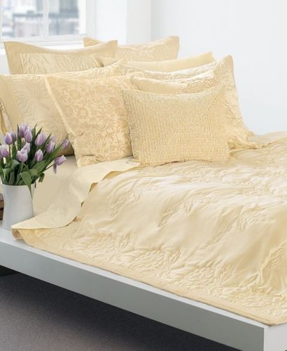 Feminine Bedding